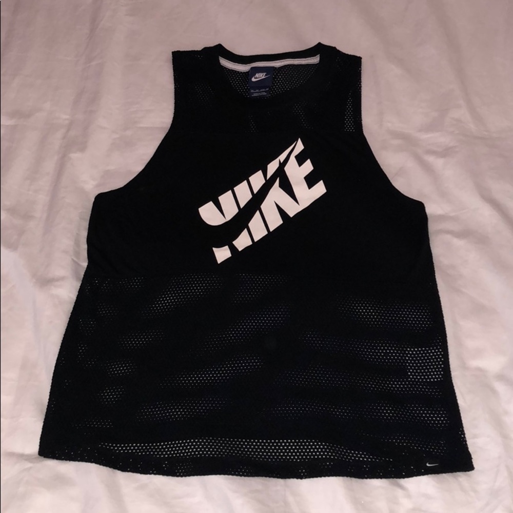 NIKE // Prep 2 Mesh muscle tank